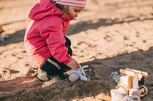 Load image into Gallery viewer, Viking Toys Hearts Plane and Helicopter Set