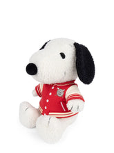 Lade das Bild in den Galerie-Viewer, Snoopy mit Varsity-Jacke