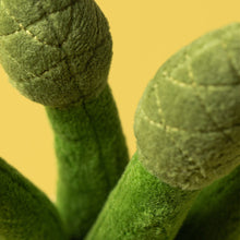 Lade das Bild in den Galerie-Viewer, Jellycat Amusables Asparagus, Kuscheltier