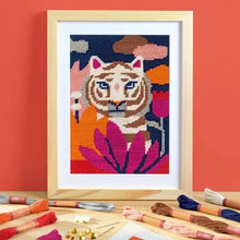 Load image into Gallery viewer, Atelier 64, Embroidery Tiger