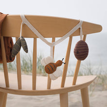 Load image into Gallery viewer, Pram Chain ''Betty the Bee''