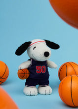Load image into Gallery viewer, Basketball Snoopy, Soft Toy 23 cm