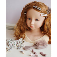 Load image into Gallery viewer, Doll Hair Salon with hair accessories