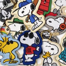 Load image into Gallery viewer, Snoopy Keychain, Boombox