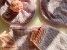 Load image into Gallery viewer, Wool Neckwarmer ''Pink Dolphin''