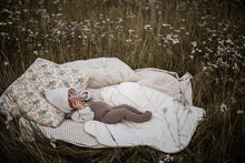 Lade das Bild in den Galerie-Viewer, Silly Silas Hippy Strumpfhosen mit Füßen ''Cocoa Blend'', Verschiedene