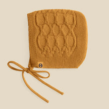 Load image into Gallery viewer, Baby Bonnet ''Honey Pancake''