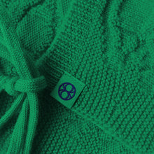 Load image into Gallery viewer, Baby Bonnet ''Two Peas in a Pod''