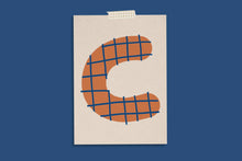 Lade das Bild in den Galerie-Viewer, Buchstaben-Postkarte, A - Z