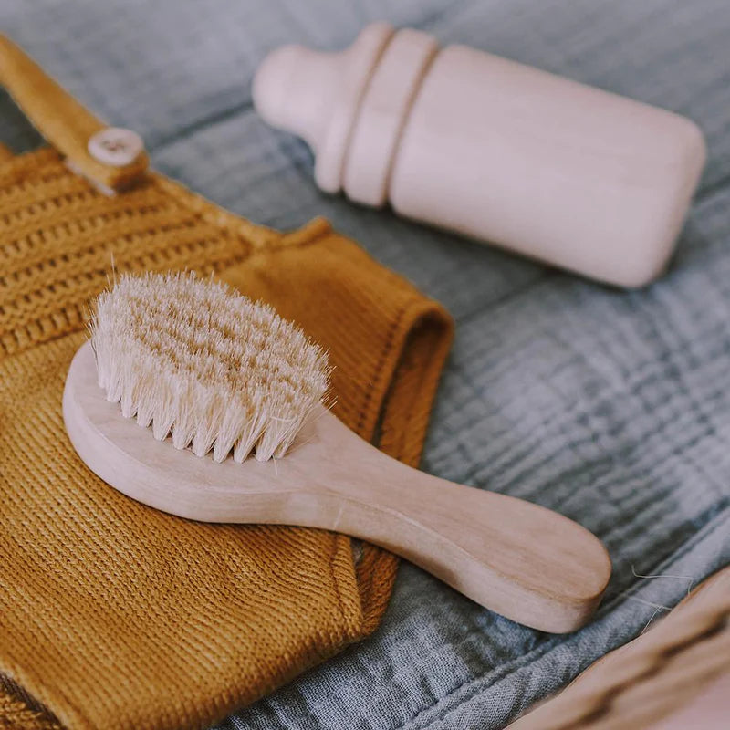 Doll Hairbrush, Pinewood