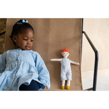 Lade das Bild in den Galerie-Viewer, Buddy Puppe „Grid“