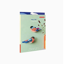 Lade das Bild in den Galerie-Viewer, Studio Roof „Garten Vogel, Finken“ Wanddekoration