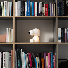 Load image into Gallery viewer, Snoopy Lamp ''Snoopy First Light''