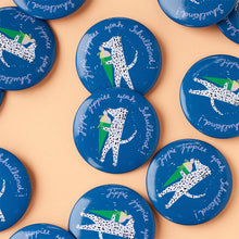 Lade das Bild in den Galerie-Viewer, Großer Knopf ''Schulkind'', Diverse