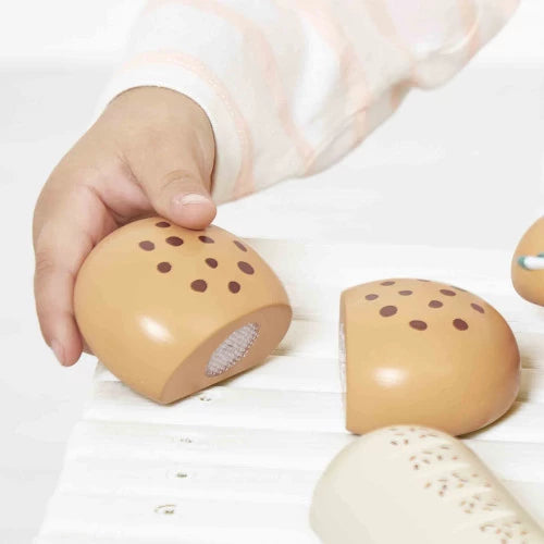 Spielzeuglebensmittel, Bäckereikorb