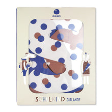 Lade das Bild in den Galerie-Viewer, ''Schulkind'' Garland