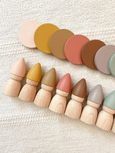 Load image into Gallery viewer, Gnomes with Stepping Stones ''Complete Set''