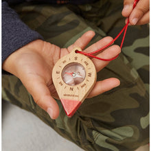 Lade das Bild in den Galerie-Viewer, Kompass aus Holz