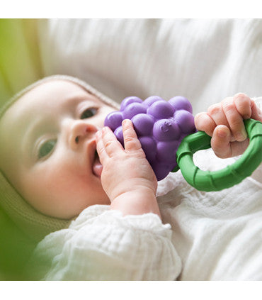 Rattle Toy ''Grapes''