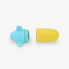 Load image into Gallery viewer, Bath Toy &#39;&#39;Squeezi Submarine&#39;&#39;
