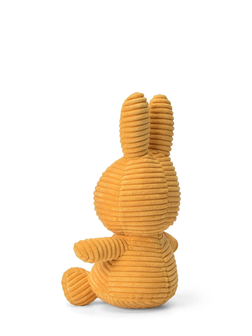 Miffy Plüschtier „Miffy sitzend Eco Corduroy Gelb“ 23 cm