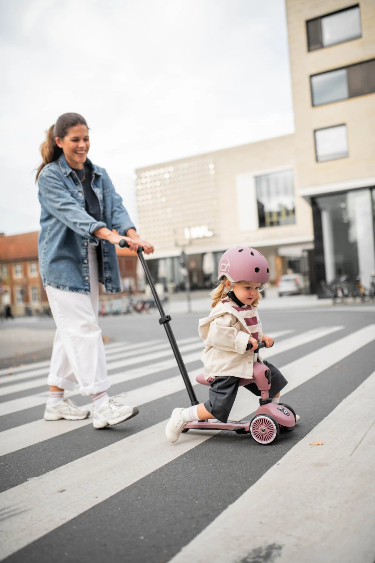 Scoot und Ride ''Highwaykick 1 Push and Go'' Wildberry
