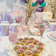 Load image into Gallery viewer, Cake Toppers &#39;&#39;Unicorn&#39;&#39;

