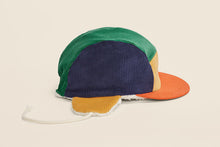 Load image into Gallery viewer, 5 Panel Winter Kids Caps &#39;&#39;Robin Woodlands&#39;&#39;
