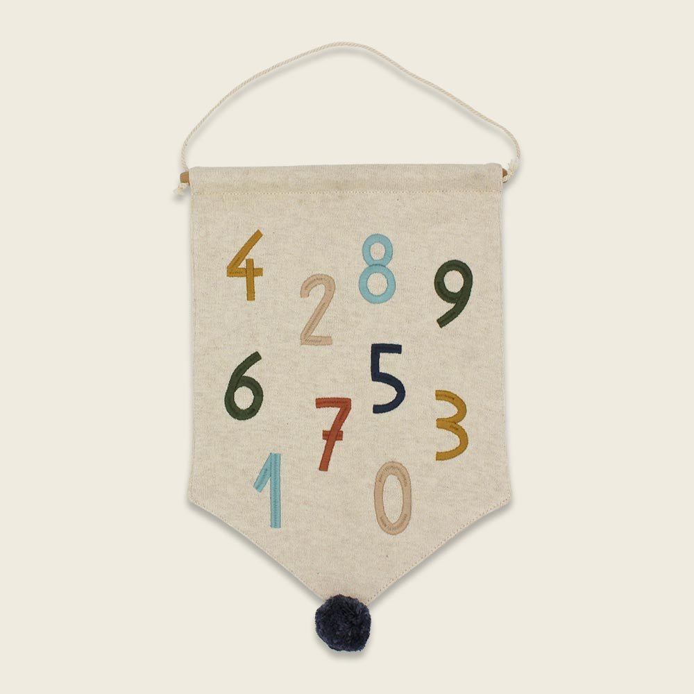 ''Schulkind'' Wall Flag, Numbers