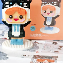 Load image into Gallery viewer, Momiji Mini Bricks &#39;&#39;Happy Cat&#39;&#39;
