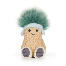Lade das Bild in den Galerie-Viewer, Jellycat &#39;&#39;Amuseables Erdnuss Après-Ski&#39;&#39; Plüschtier

