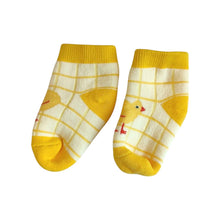 Load image into Gallery viewer, Baby Socks Chicks, 0 - 6 Months
