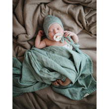 Lade das Bild in den Galerie-Viewer, Pucktuch aus Bio-Musselin, Roman Green
