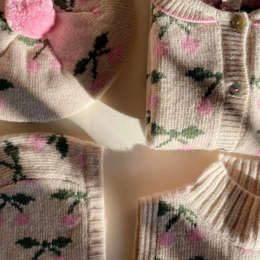 Kinder-Balaclava Kirschrot, verschiedene Größen