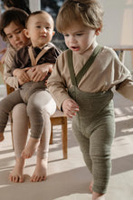 Lade das Bild in den Galerie-Viewer, Fußlose Strumpfhose „Creamy Olive“
