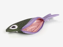Load image into Gallery viewer, Purse, Green Sweeper Fish
