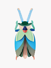 Load image into Gallery viewer, Wall Decoration &#39;&#39;Emerald Beetle&#39;&#39;
