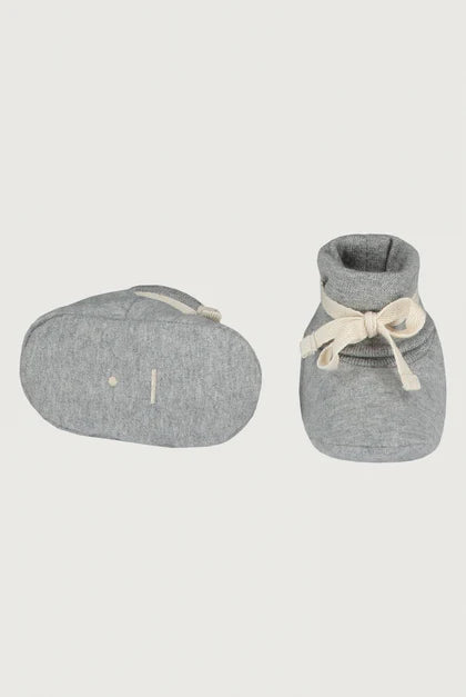 Gerippte Baby-Stiefel „Grey Melange“ aus GOTS-Bio-Baumwolle