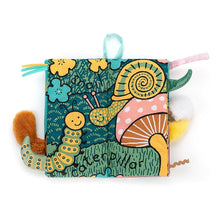Load image into Gallery viewer, Activity Book &#39;&#39;Garden Tails&#39;&#39;
