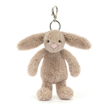Lade das Bild in den Galerie-Viewer, Jellycat &#39;&#39;Beige Hase Taschenanhänger&#39;&#39;
