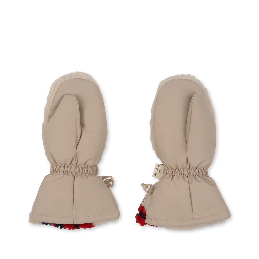 Jody Mittens  ''Ladybug Sand''