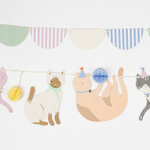 Load image into Gallery viewer, Cute Kittens Garland
