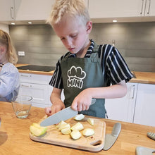 Lade das Bild in den Galerie-Viewer, Children's Kitchen Set, Green
