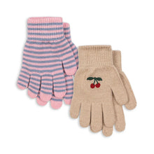 Load image into Gallery viewer, Filla Gloves &#39;&#39;Cherry Stripe&#39;&#39; Set of 2, Various Sizes
