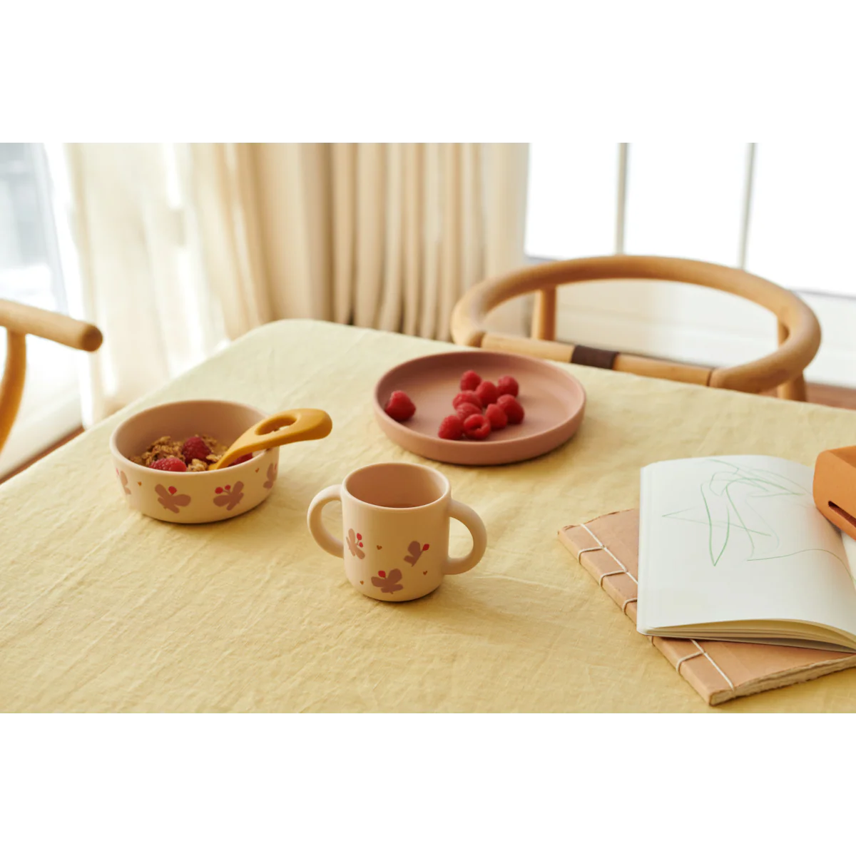 Liewood Vivi Silicone Tableware Set, Butterfly