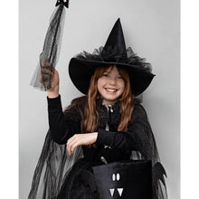 Load image into Gallery viewer, Wand &#39;&#39;Esmerelda&#39;&#39;
