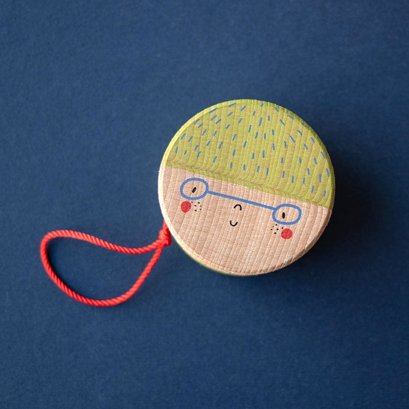 Wooden Yoyo, Various