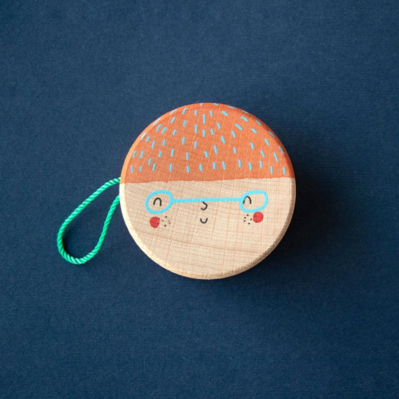 Wooden Yoyo, Various