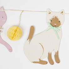 Load image into Gallery viewer, Cute Kittens Garland
