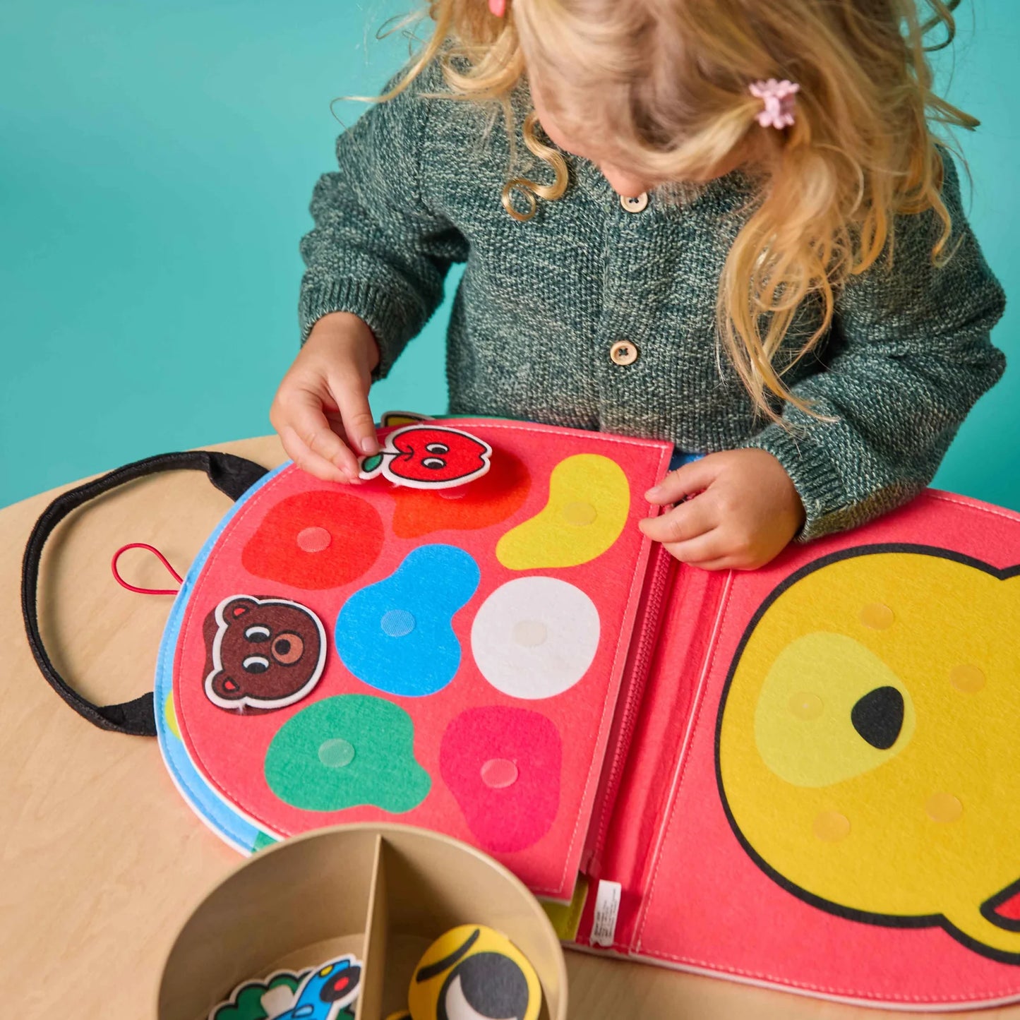 OMY Montessori Playkit, Shapes & Colours